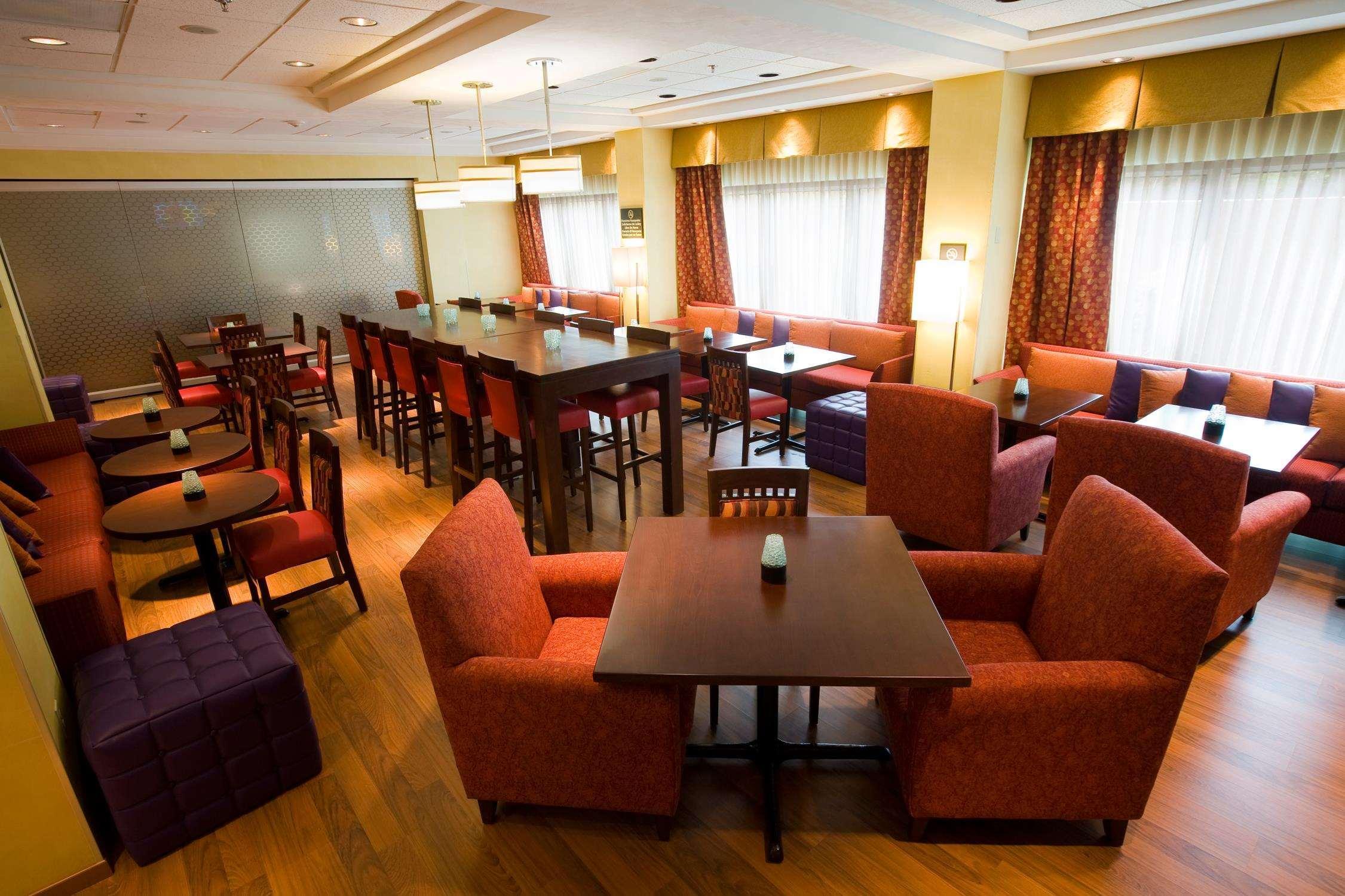 Hampton Inn By Hilton Guadalajara-Aeropuerto Las Pintas Екстер'єр фото